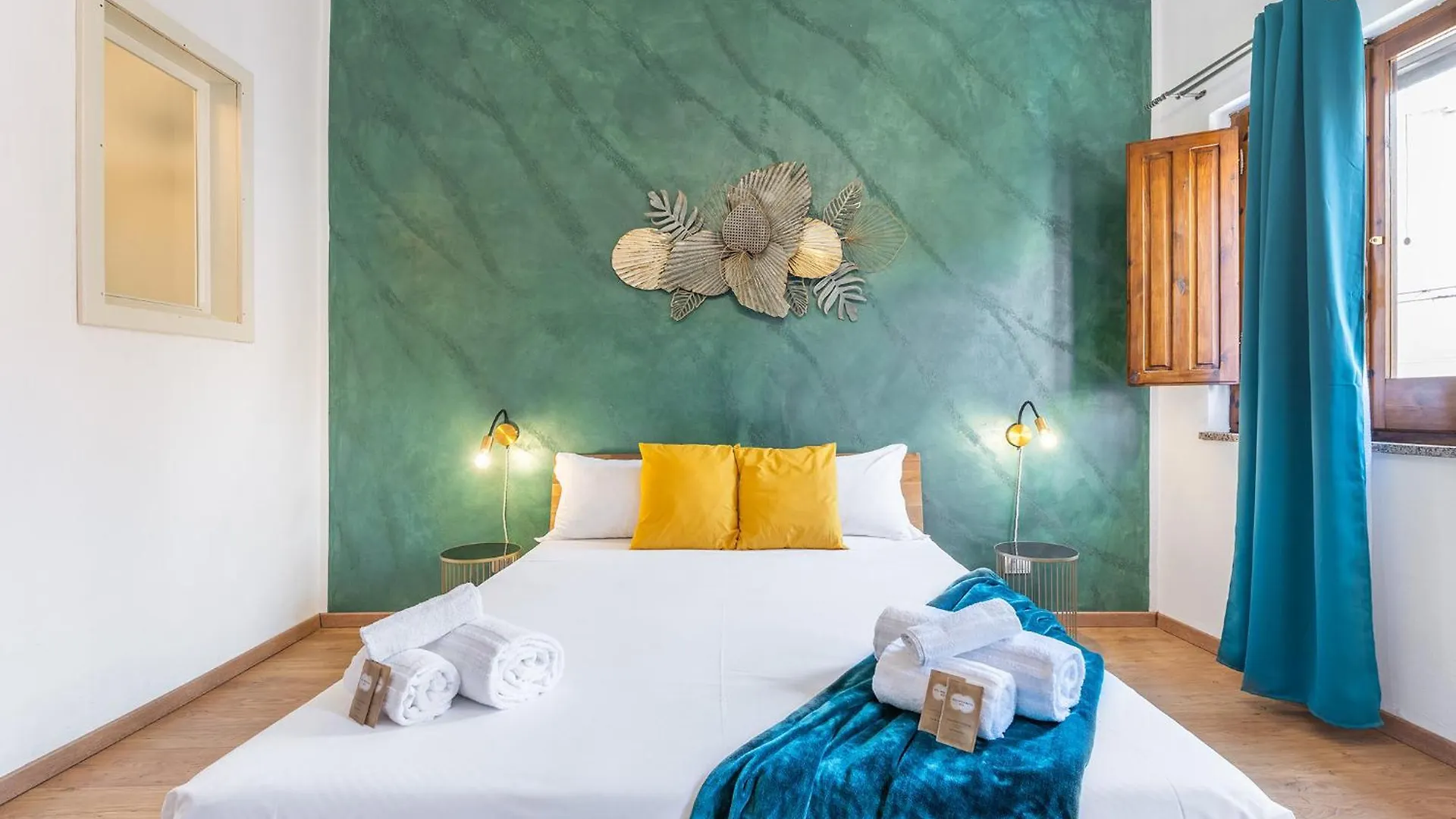 Corner Apartments - Aurora إيغليزياس
