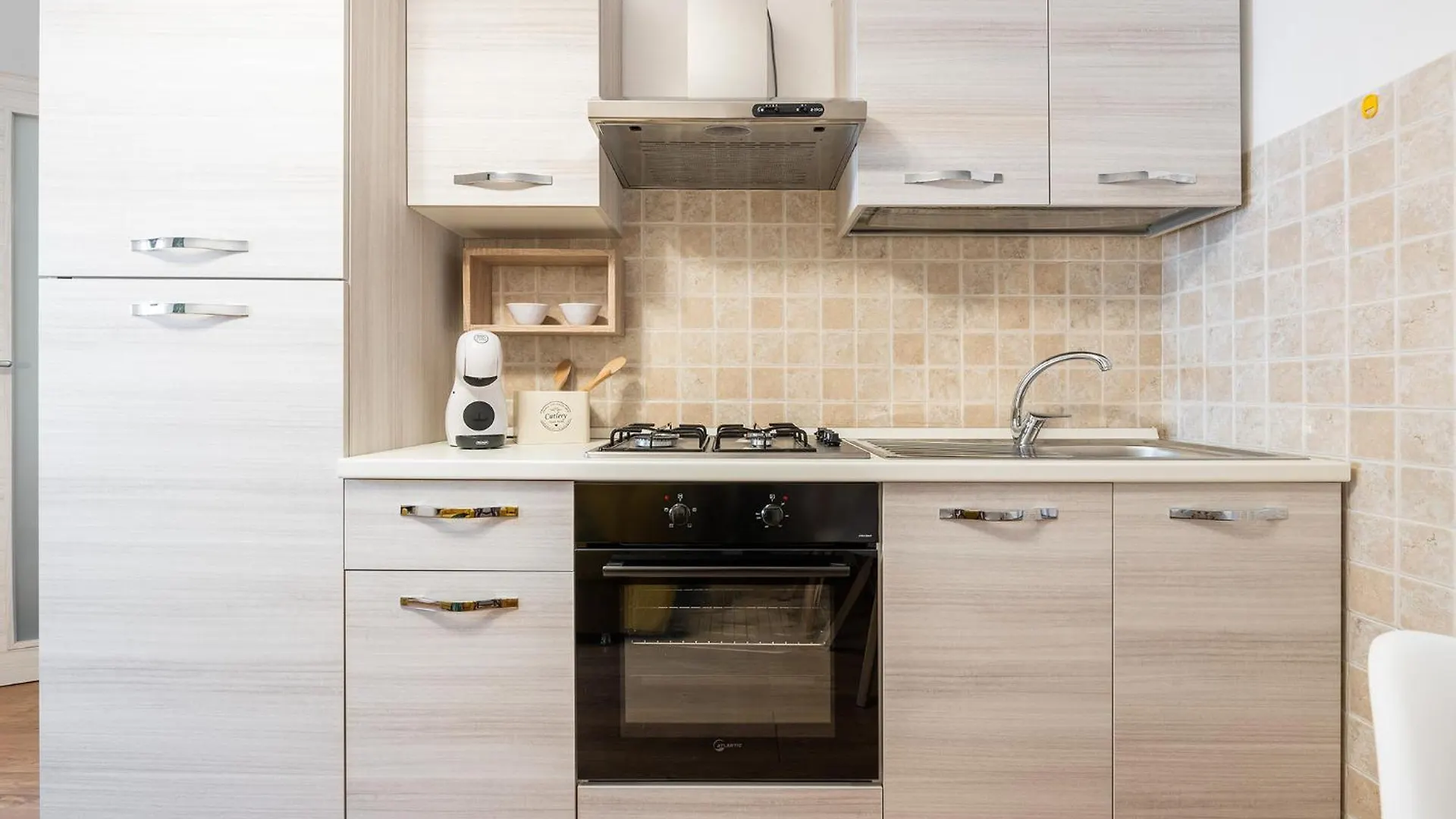 Corner Apartments - Aurora إيغليزياس